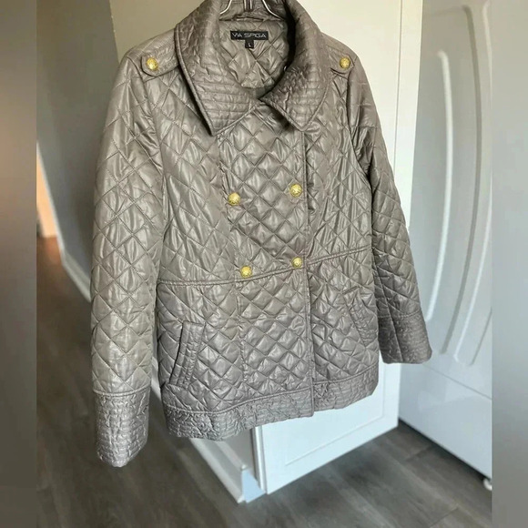 Via Spiga Jackets & Blazers - Via Spiga Gray Puffer Jacket Gold Buttons Women’s Large NWOT